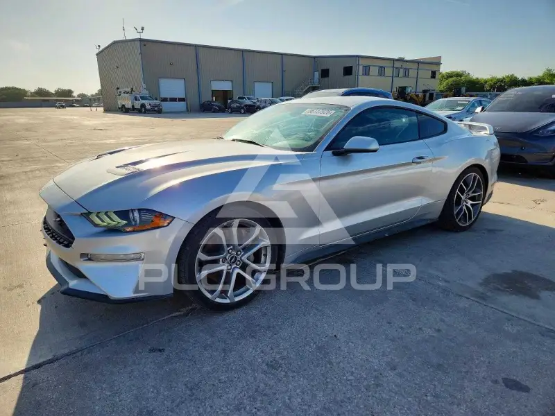 2018 Ford MUSTANG фото