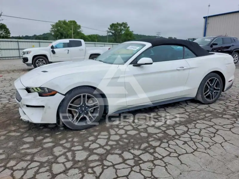2018 Ford MUSTANG фото