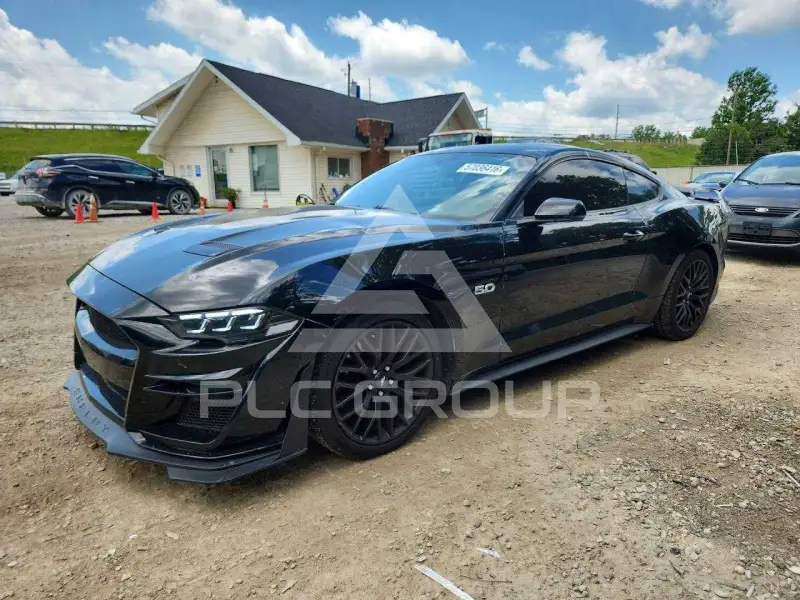 2018 Ford MUSTANG photo
