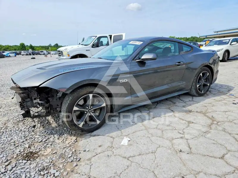 2018 Ford MUSTANG photo