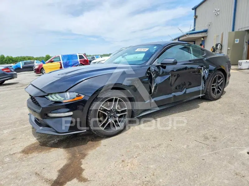 2018 Ford MUSTANG фото