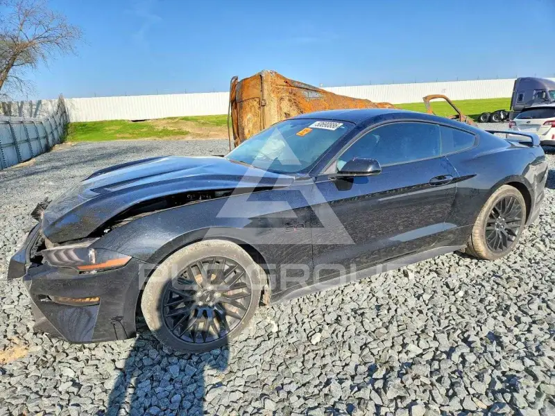 2018 Ford MUSTANG фото