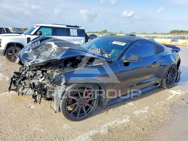 2018 Ford MUSTANG photo