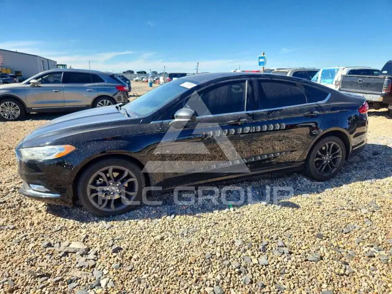 2018 Ford FUSION фото
