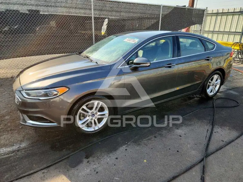 2018 Ford FUSION фото