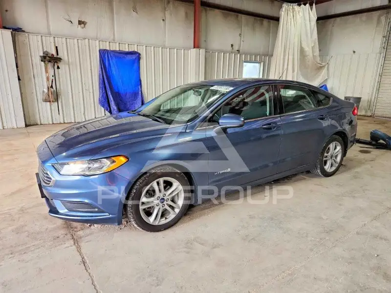 2018 Ford FUSION photo