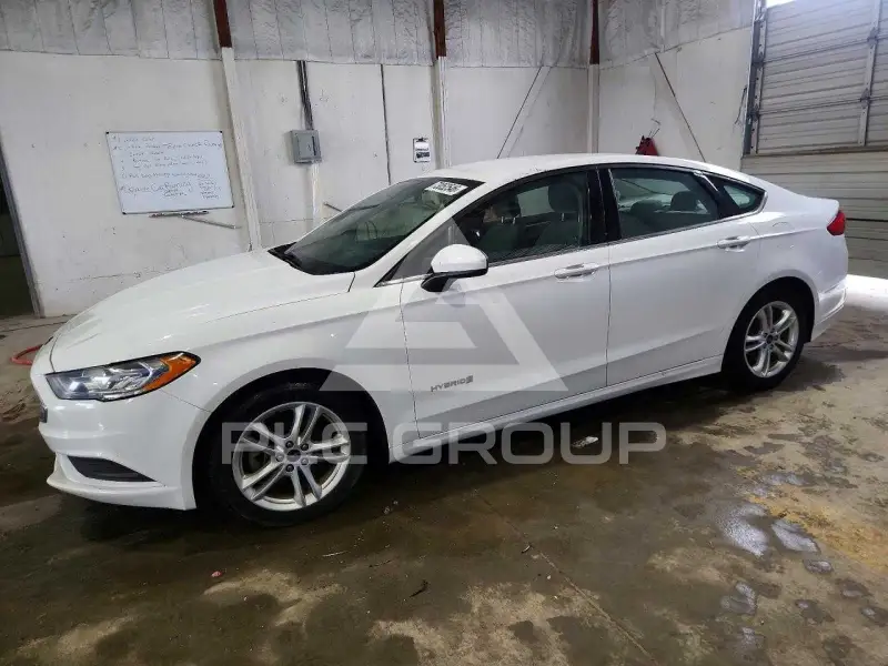 2018 Ford FUSION фото