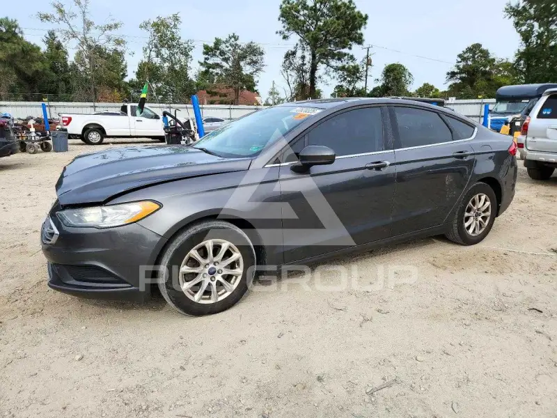 2018 Ford FUSION фото