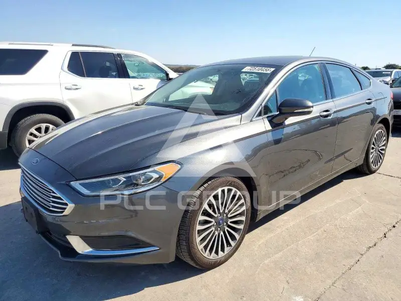 2018 Ford FUSION photo