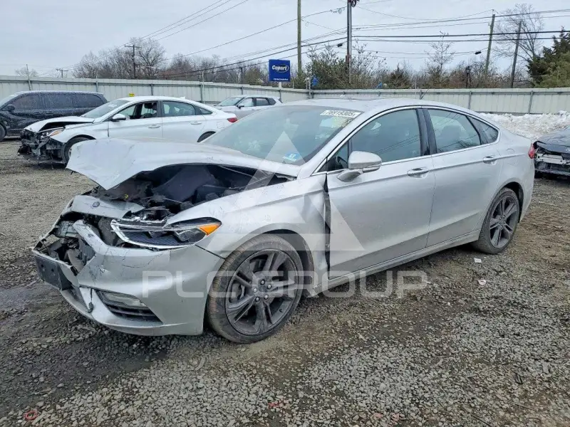 2018 Ford FUSION photo