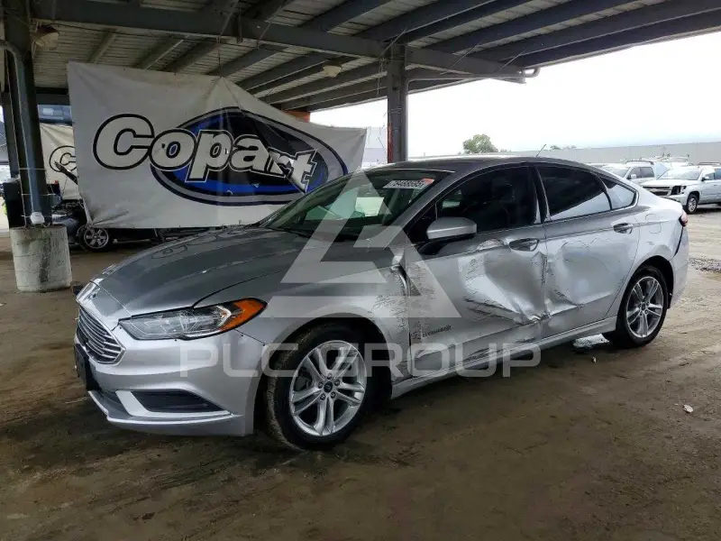 2018 Ford FUSION фото