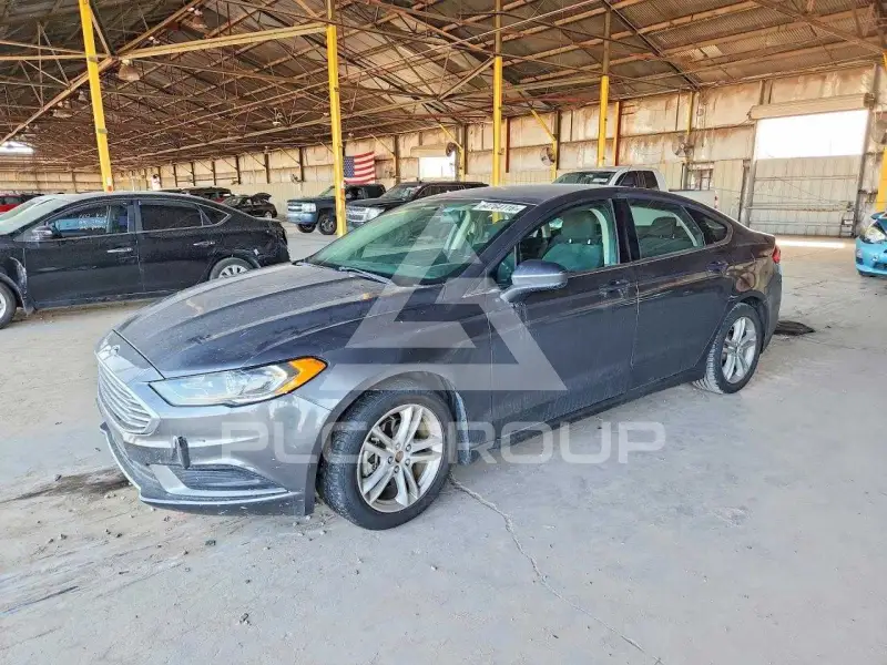 2018 Ford FUSION photo