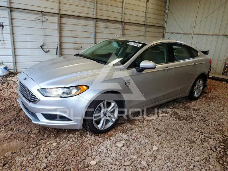 2018 Ford FUSION photo