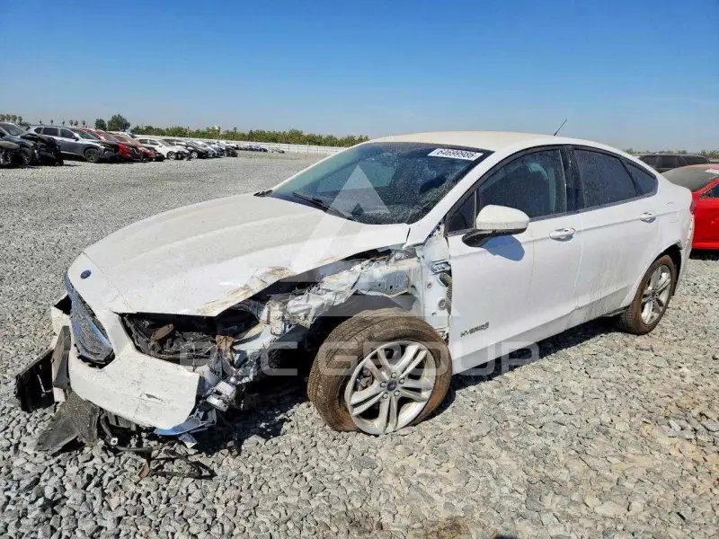 2018 Ford FUSION фото