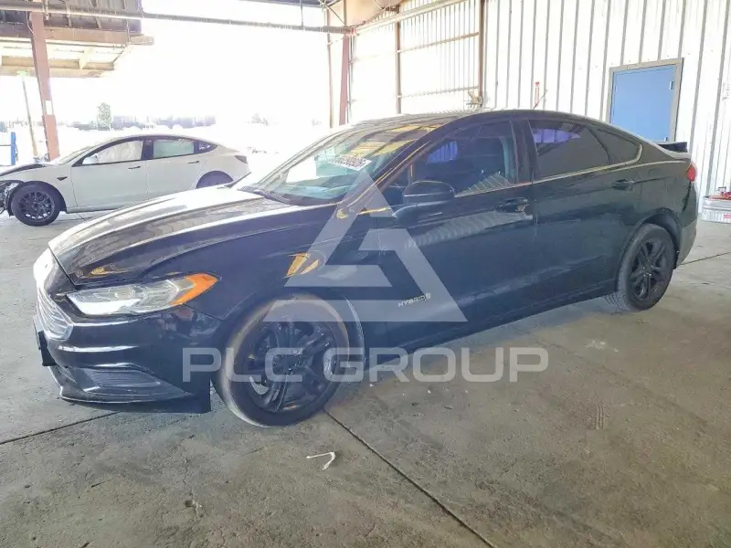 2018 Ford FUSION фото