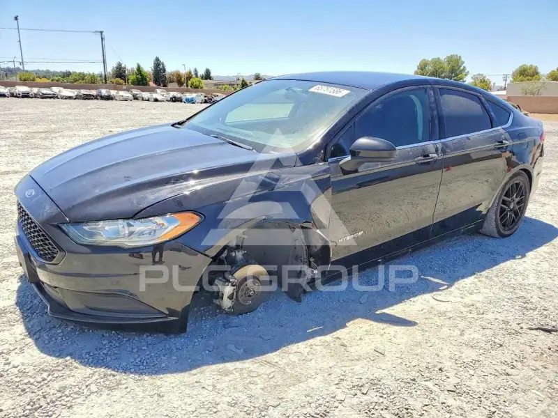 2018 Ford FUSION фото