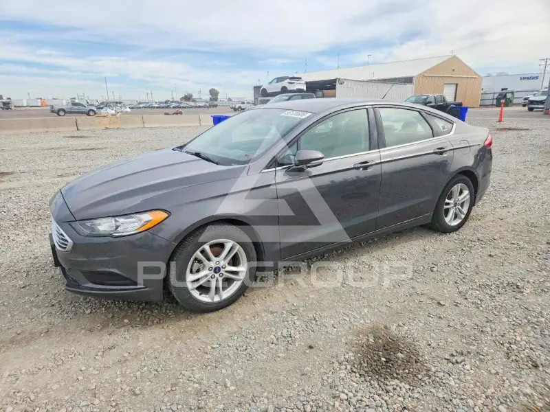 2018 Ford FUSION photo