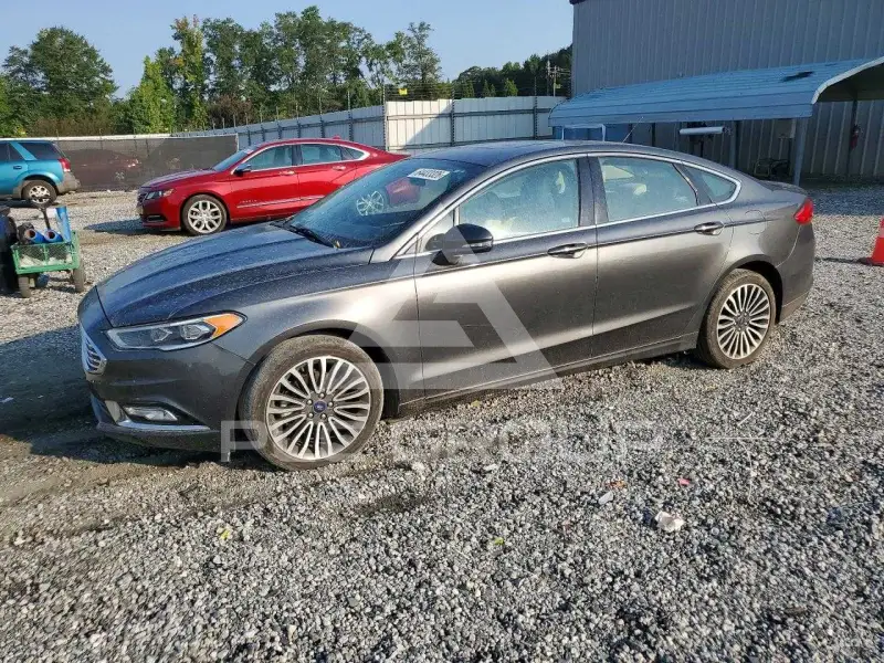 2018 Ford FUSION фото