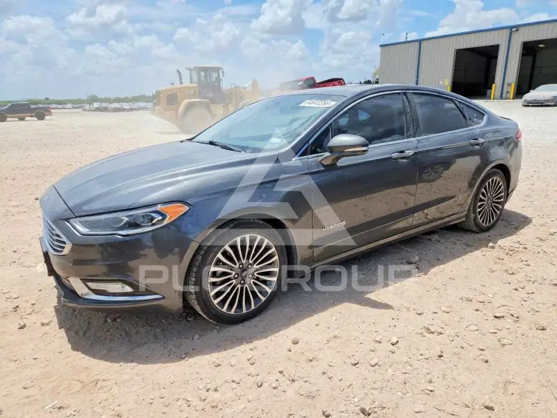2018 Ford FUSION фото