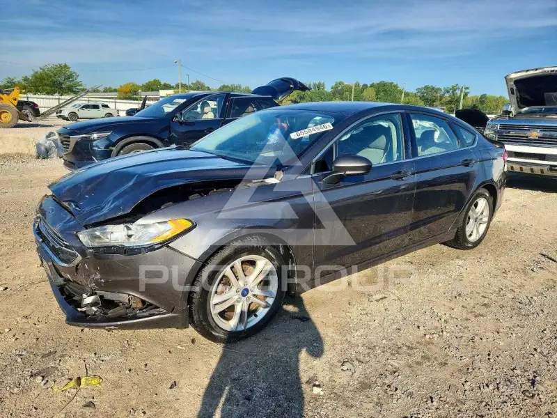 2018 Ford FUSION фото
