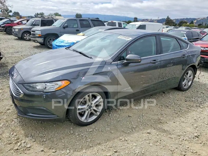 2018 Ford FUSION фото