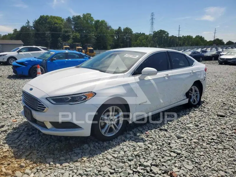 2018 Ford FUSION фото