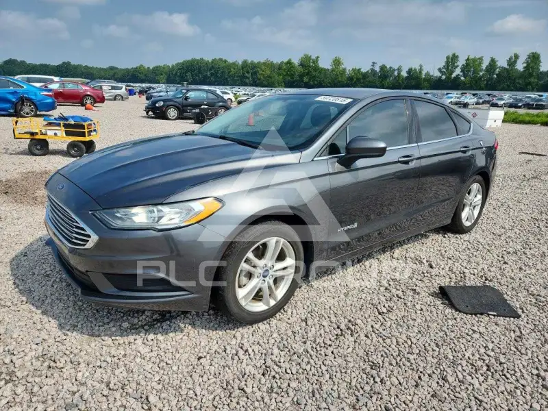 2018 Ford FUSION photo