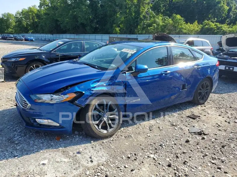 2018 Ford FUSION фото