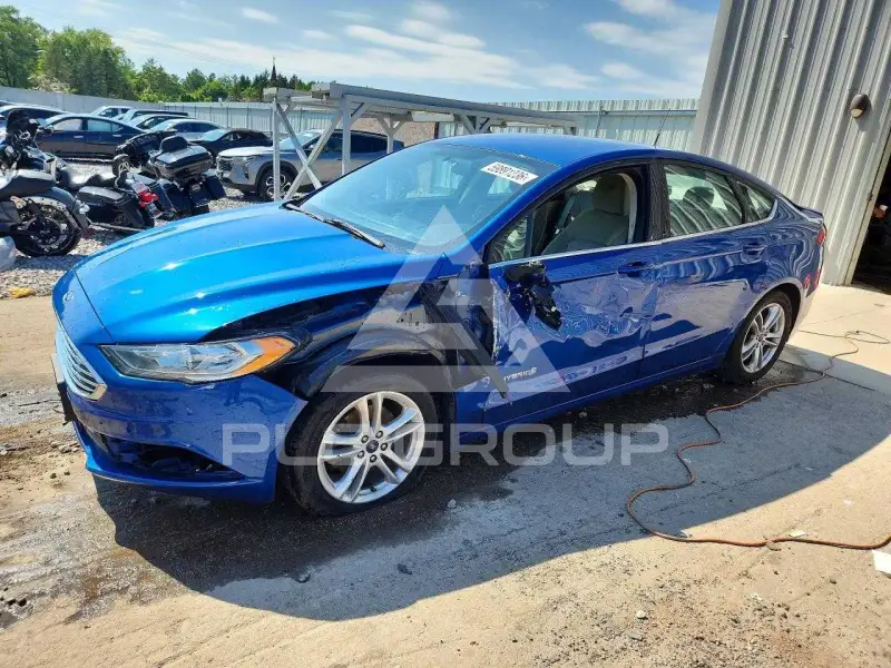 2018 Ford FUSION фото