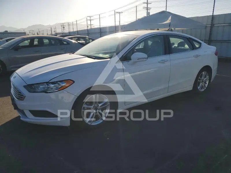 2018 Ford FUSION фото