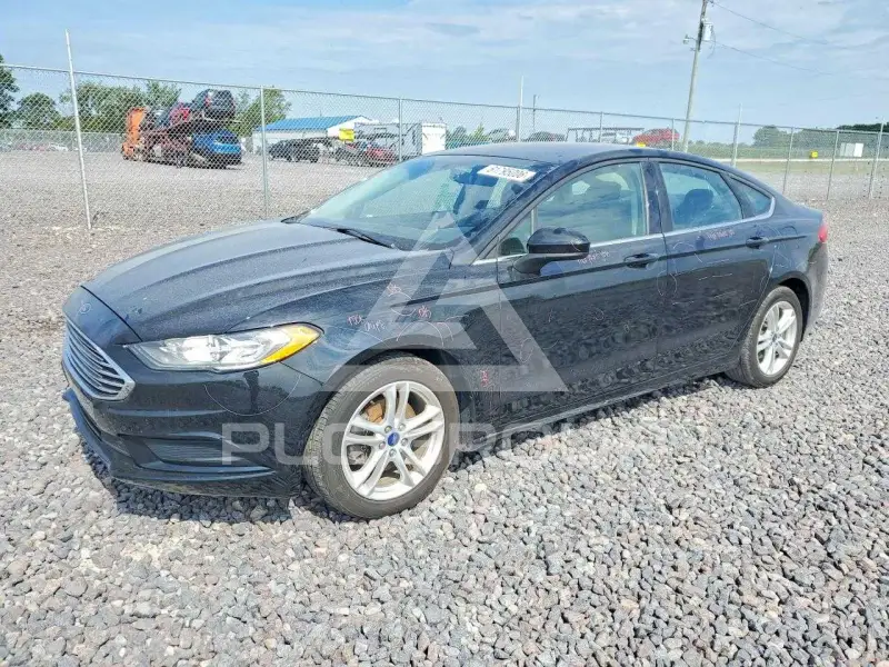 2018 Ford FUSION фото