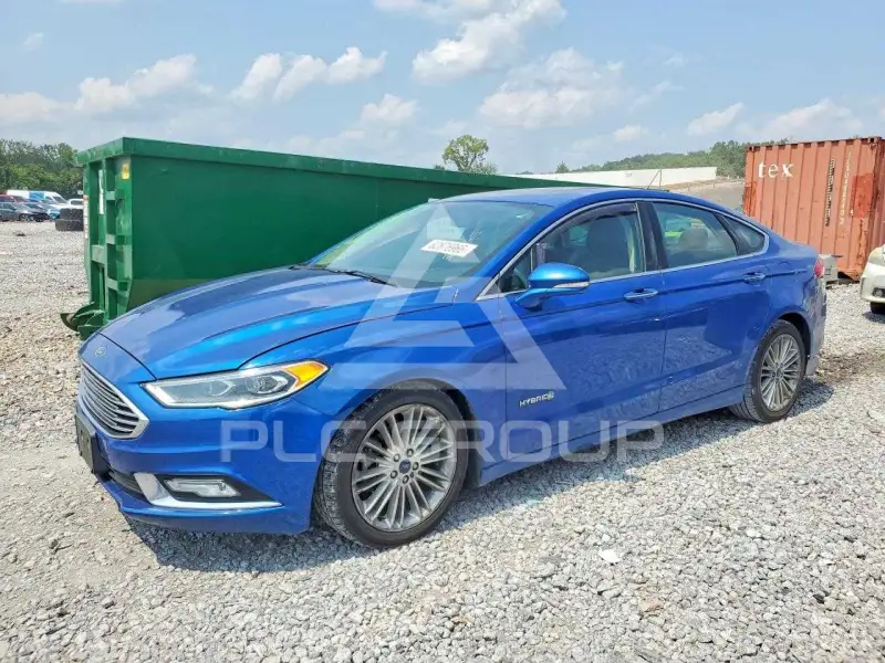 2018 Ford FUSION photo
