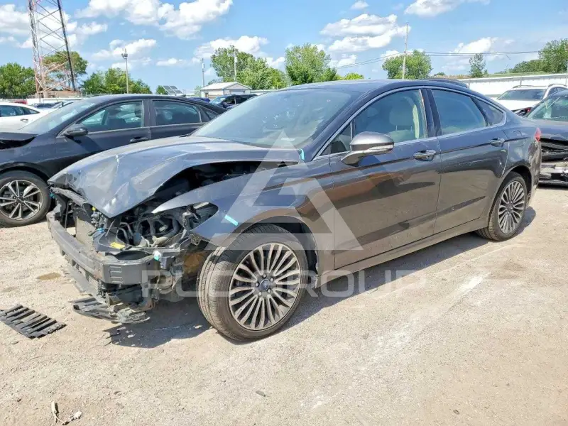 2018 Ford FUSION фото