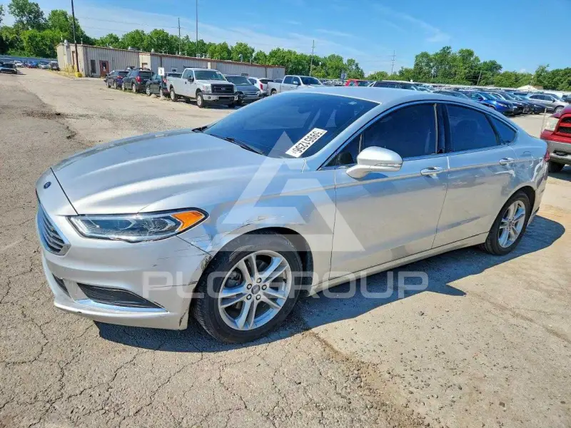 2018 Ford FUSION photo