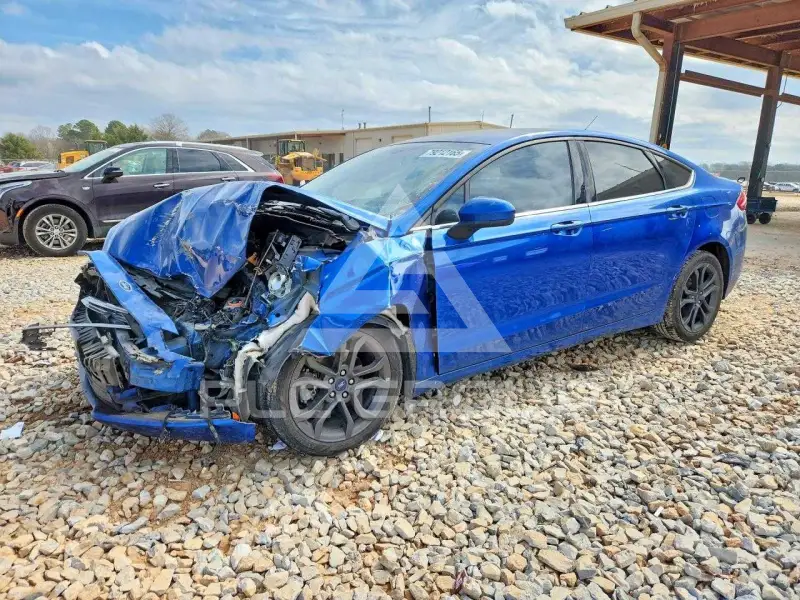 2018 Ford FUSION фото