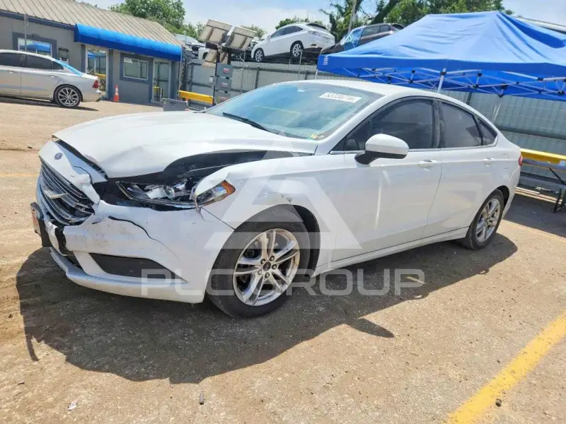 2018 Ford FUSION фото