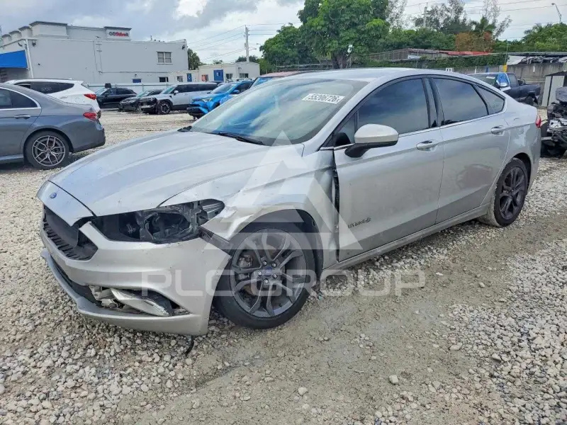 2018 Ford FUSION photo