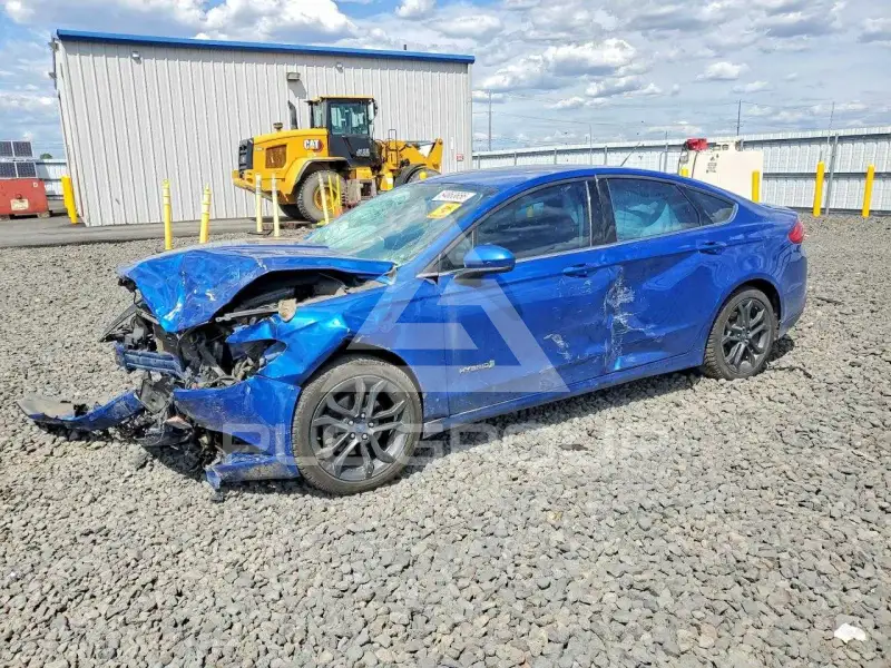 2018 Ford FUSION фото