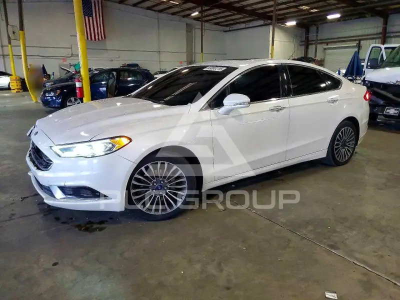 2018 Ford FUSION photo