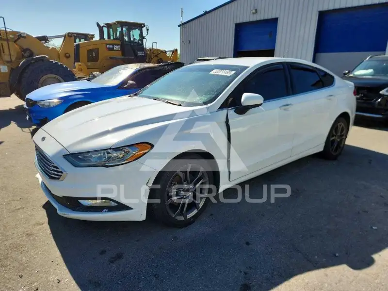 2018 Ford FUSION фото