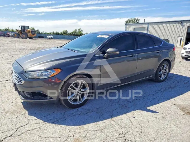 2018 Ford FUSION photo