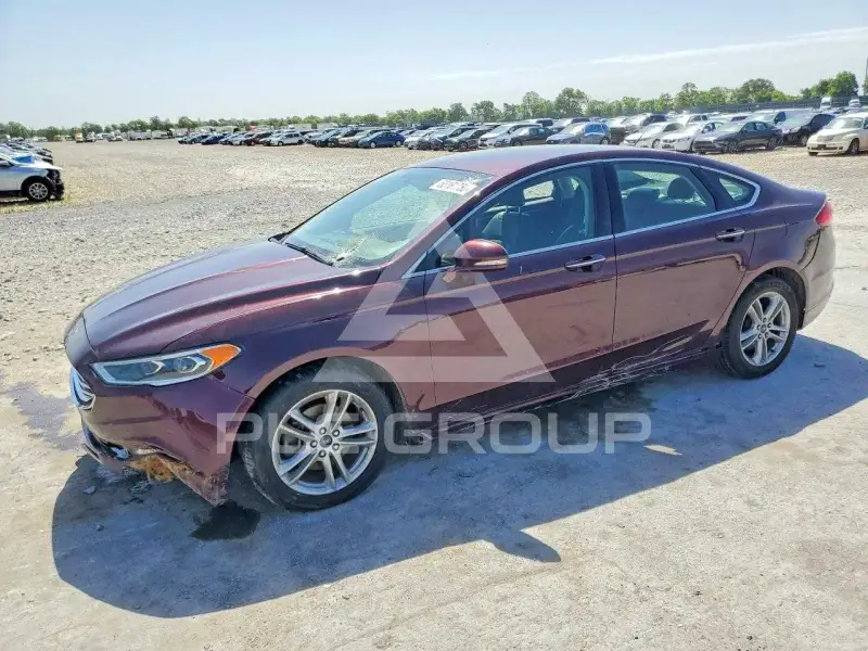 2018 Ford FUSION фото