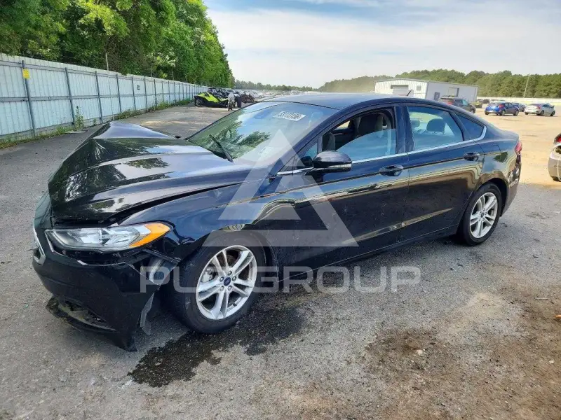 2018 Ford FUSION photo