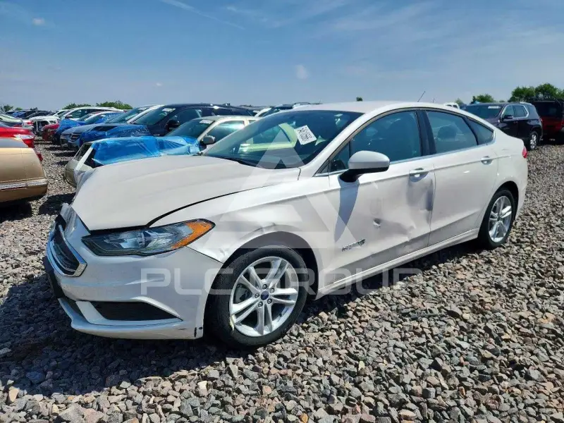 2018 Ford FUSION фото