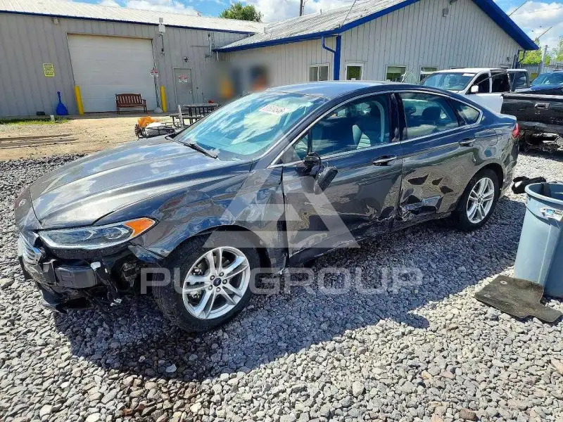 2018 Ford FUSION фото