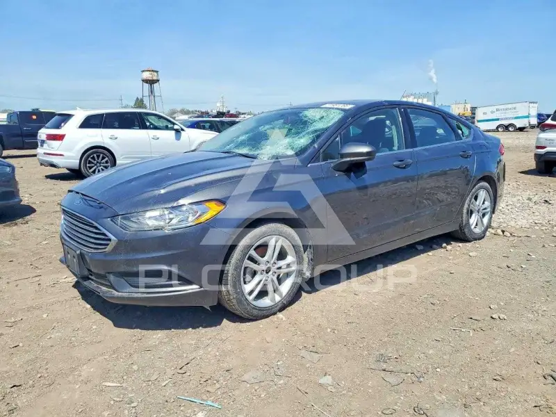 2018 Ford FUSION фото