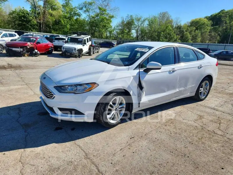 2018 Ford FUSION фото