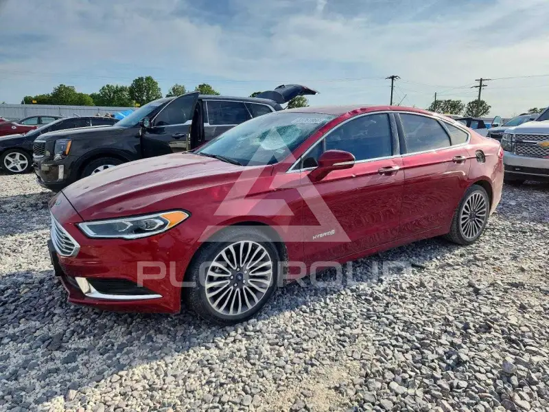 2018 Ford FUSION фото