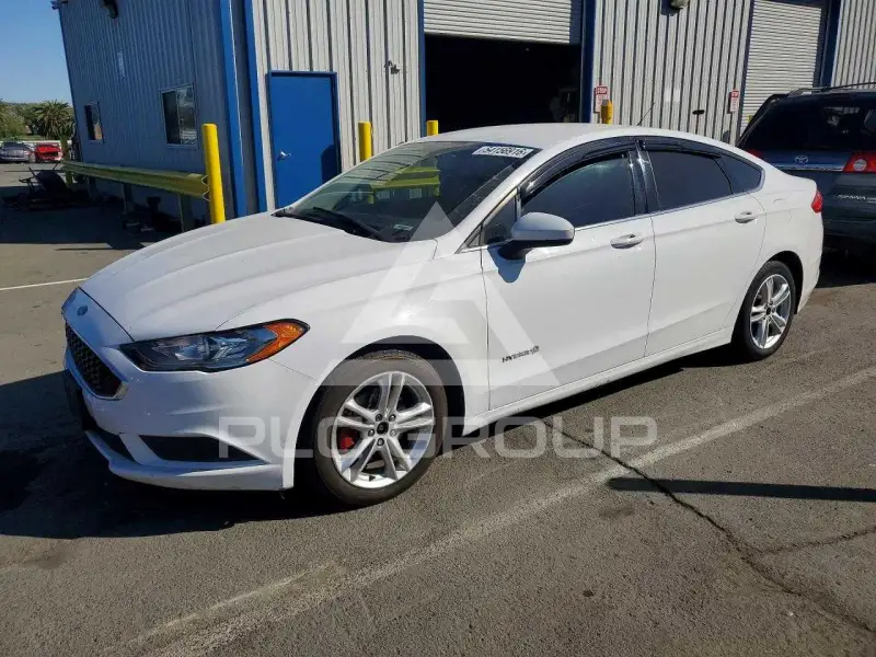 2018 Ford FUSION фото