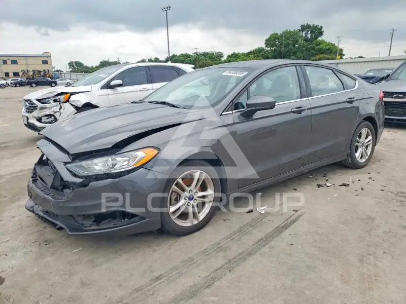 2018 Ford FUSION фото